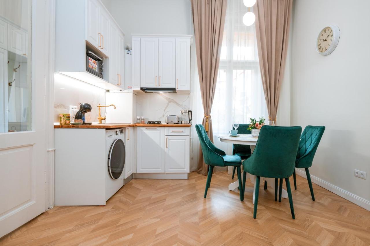 Apartament De Lux Central, P-Ta Matei Corvin Kluž Exteriér fotografie